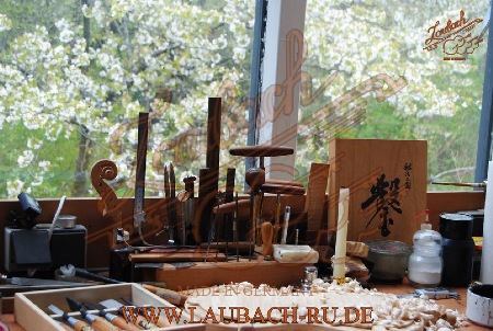Скрипичная мастерская Лаубах, вид из окна студии при изготовлении скрипок